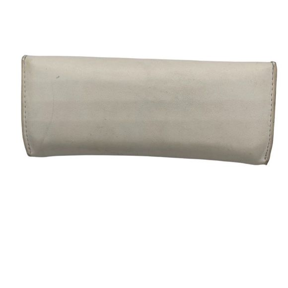 Valentino Leather Lined Embossed Eyeglasses or Sunglasses Case Fold-over… - Picture 6 of 9